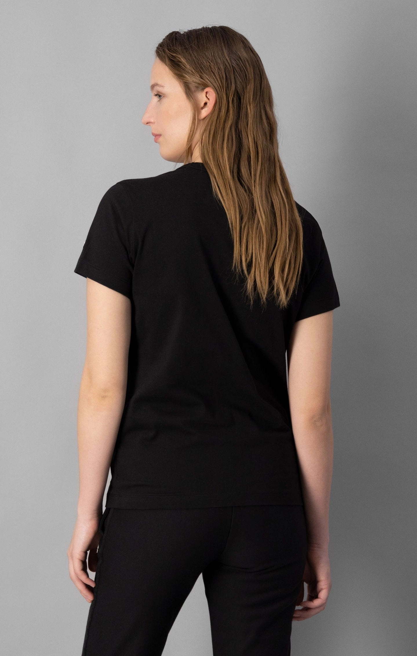 T-Shirt aus weicher Baumwolle mit C-Logopatch