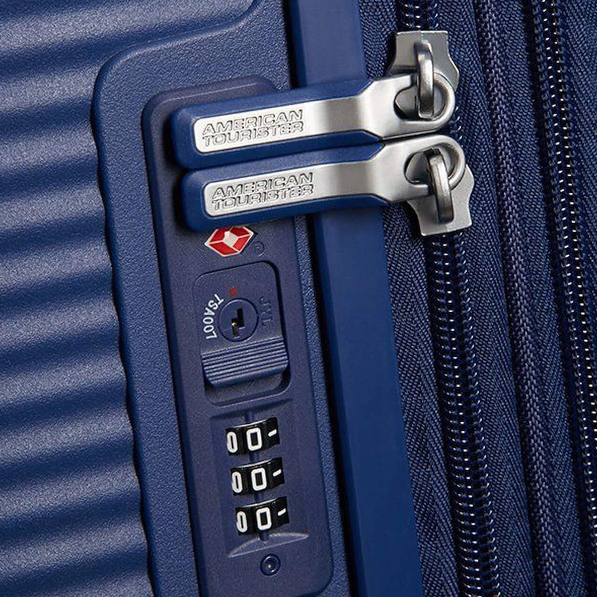 American Tourister Soundbox Trolley S 4R 55cm, erweiterbar Midnight Navy