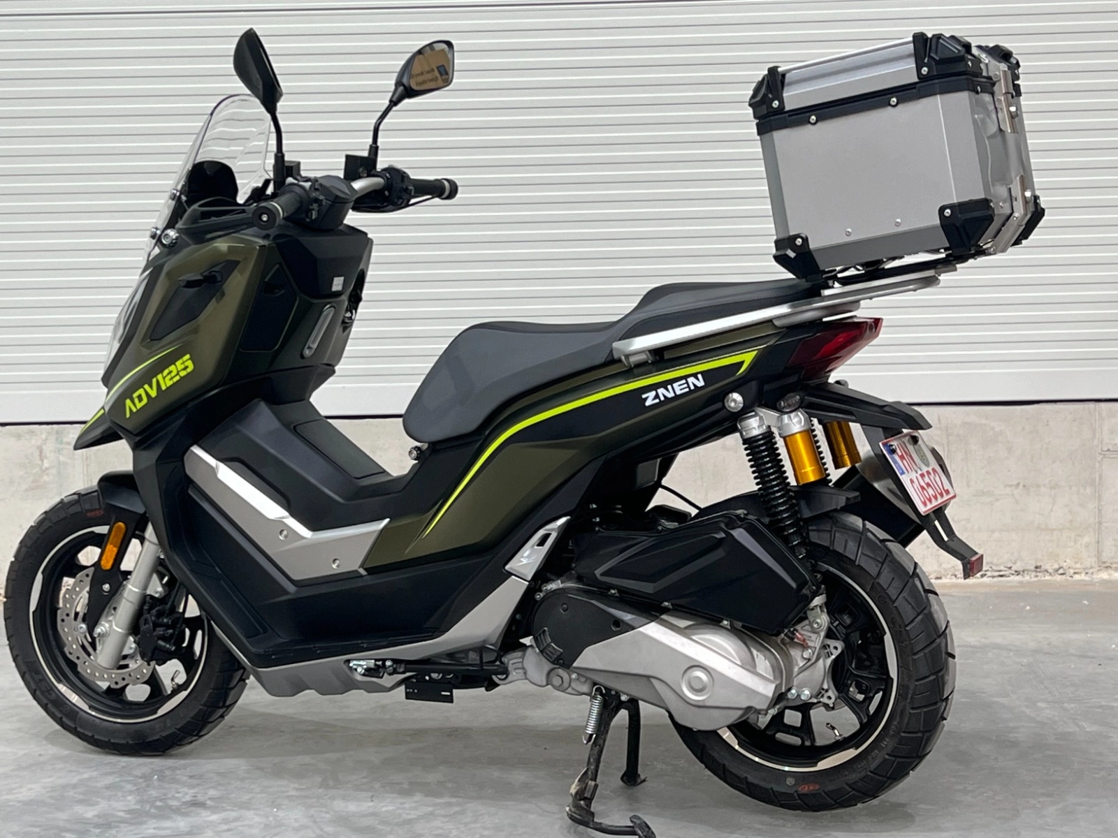 Nova Motors ADV 125 metallic grün 94 km/h Topcasehalterung Alukoffer