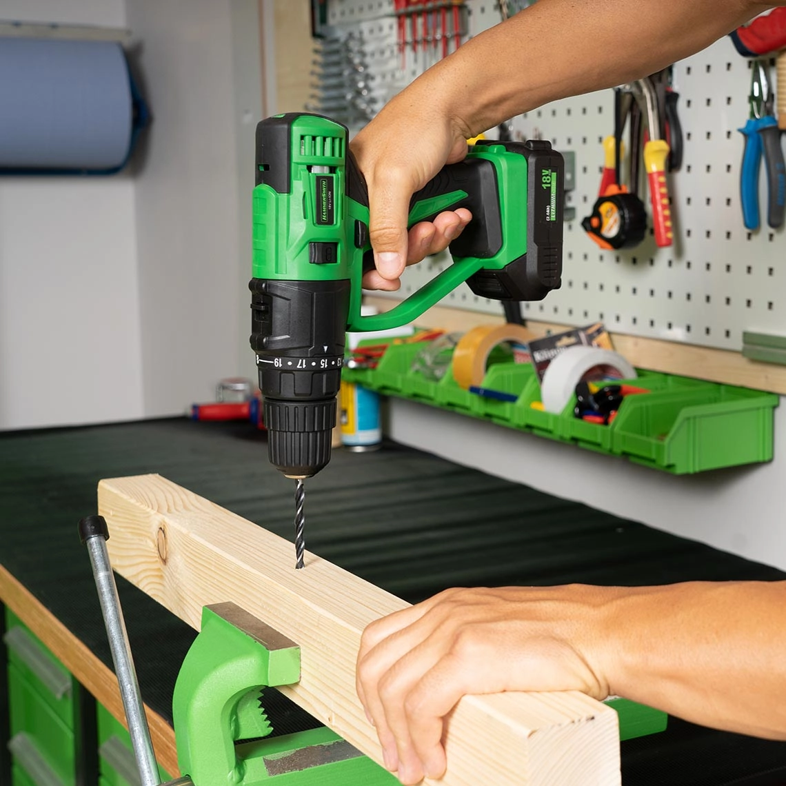 Hammersmith MultiTool Akku Multifunktionswerkzeug inkl. Zubehör GRATIS