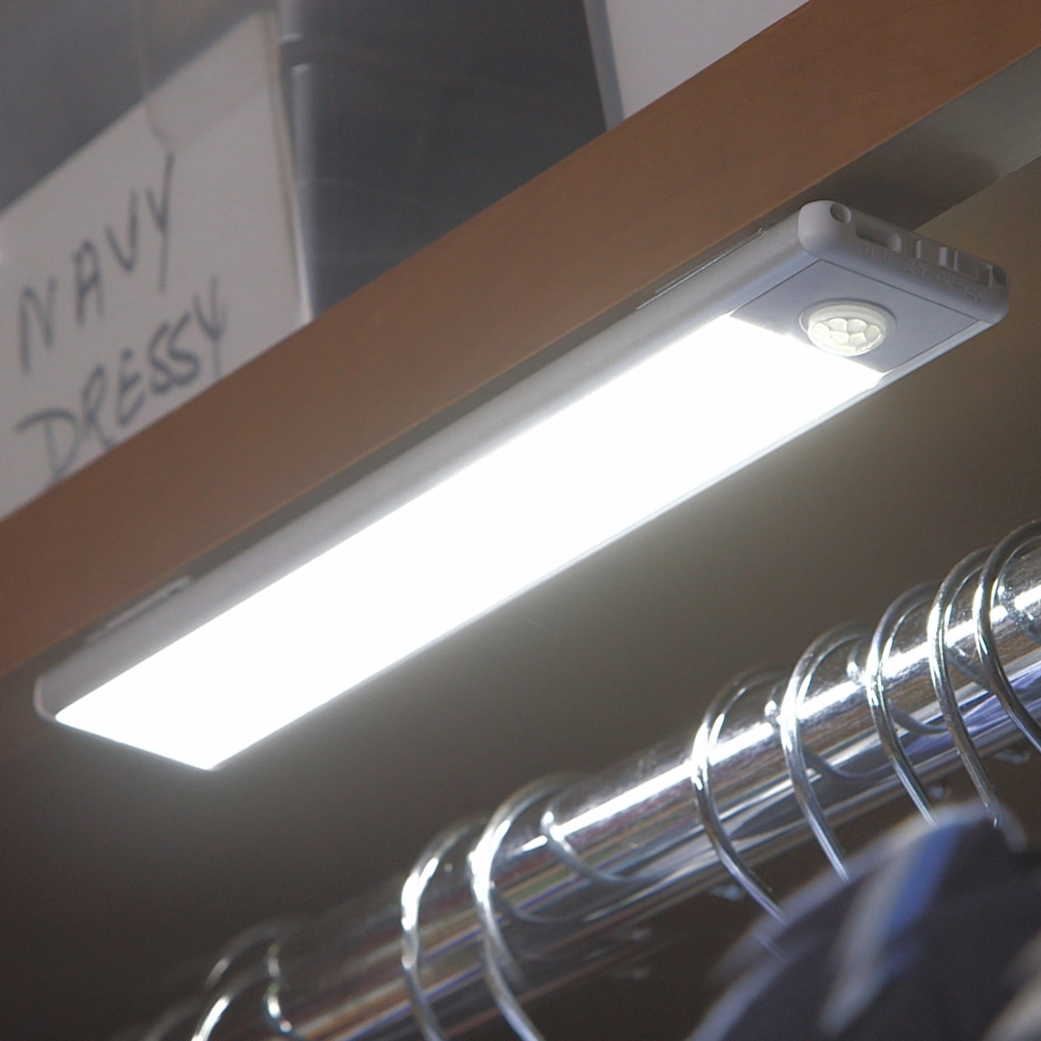 HandyLUX Slim Bright magnetische Power-LED-Leiste 1+1 GRATIS