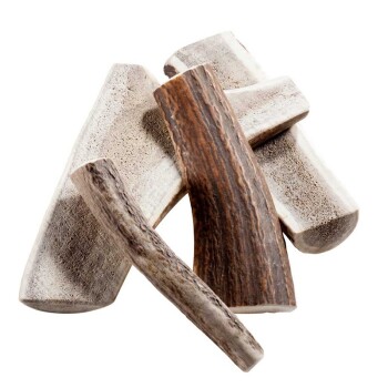 Chewies Rothirsch-Geweihstange - halbiert 1 Stück