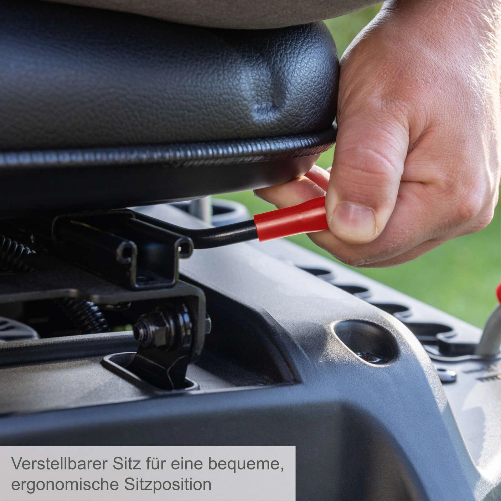 Benzin-Aufsitzrasenmäher MR235-61 Scheppach - 6,0PS | 61cm Schnittbreite | 150L Korb | LED Leuchte | E-Start | 4Vorwärtsgänge | inkl. Öl & Abdeckhaube